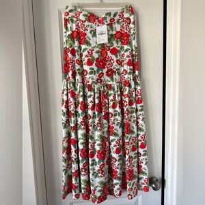 New with tags Smith and Quinn Faye Skirt in Hollyhock Heartbreak, Size Medium